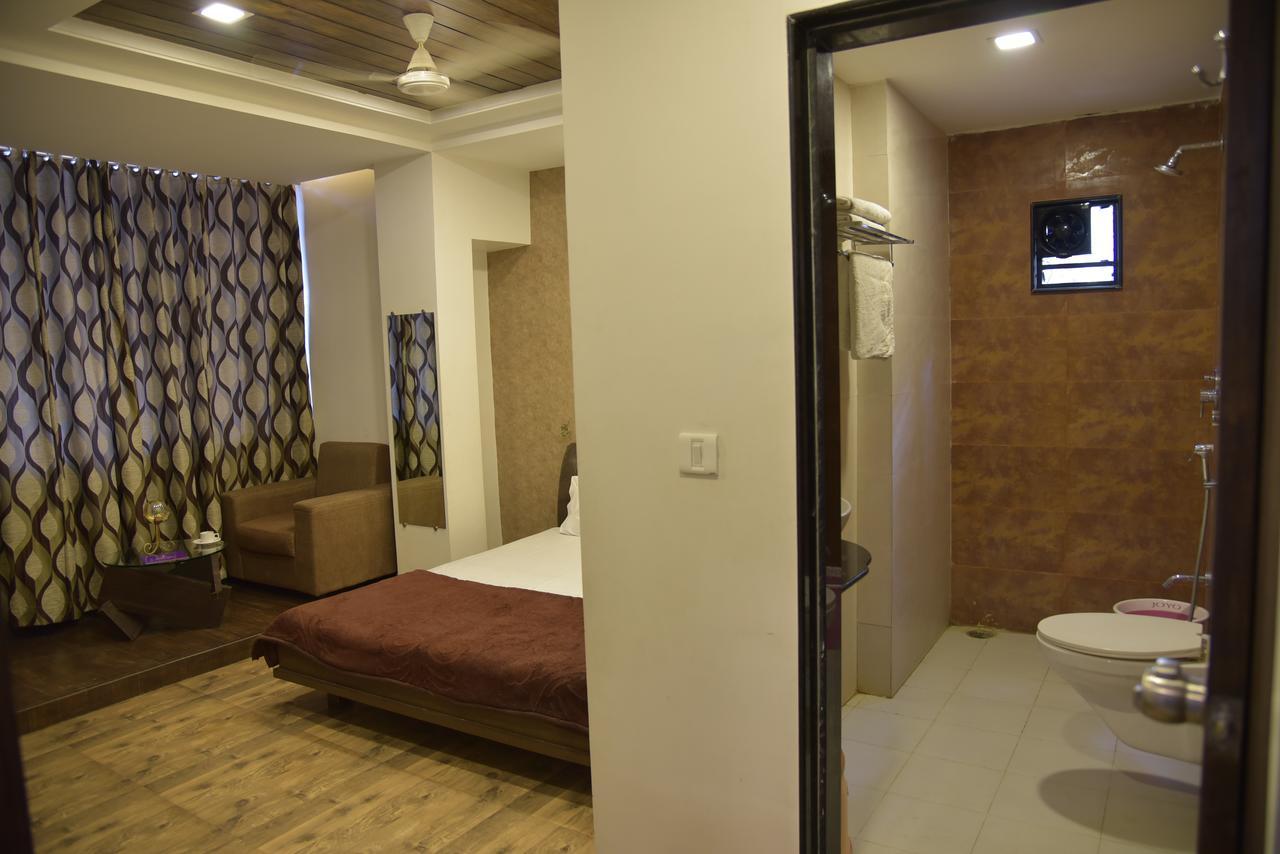 Hotel Alankar Аурангабад Екстер'єр фото